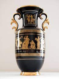 Check spelling or type a new query. Grande Anfora Grega Em Porcelana Com Cenas Mitologicas Pintadas A Ouro Vendido Vasos Antigos Jarros De Decoracao Arte Grega