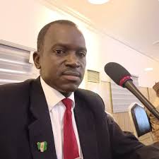 Ku guji daukar doka a hannu don gujewa fadawa cikin matsala