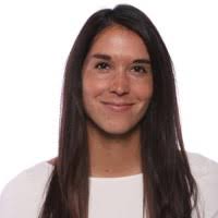 Vanessa Bender's Instagram, Twitter & Facebook