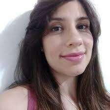 Juliana Sauer's Instagram, Twitter & Facebook