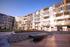 Ab helsingborgshem (stavningen ändrad, under år 2000, från ab hälsingborgshem) är helsingborgs kommuns bolag för bostadsförsörjning inom allmännyttan och den största aktören på den lokala hyresrättsmarknaden. Helsingborgshem Saljer Till Rikshem Hem Hyra