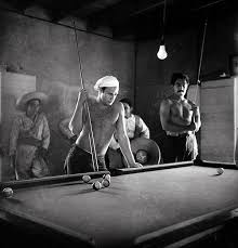 Marlon Brando Relaxing And Playing Pool On The Set Of Viva Zapata Marlon Brando Anthony Quinn Marlon