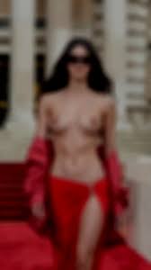 Sensational Striptease: Naked Models Steal the Show on the Red Carpet in a  Public Porn Display - @supermodelsundresseds Sex Reel On xfree.com –  TikTok Porn & Shorts