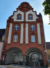Finde bilder, die zum thema altstadt passen. Altstadt Saarbrucken Picture Of Saarbrucken Saarland Tripadvisor