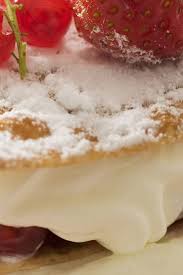 Millefeuille Croustillant Aux Fraises Savoureux Recette Alimentation
