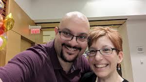 Hi Everyone!! Just wanted to introduce myself!! My name is Ashley and I'm  from Toronto Canada. I'm a new mod for the group! I love cooking and trying  new meals from all