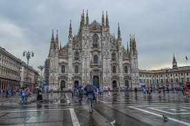 Durante la giornata di oggi la temperatura massima registrata sarà di 22°c, la minima di 10°c, lo zero termico si attesterà a 2500m. Meteo Milano Oggi Previsioni Per Il 2 Novembre 2020 Foyhotech It