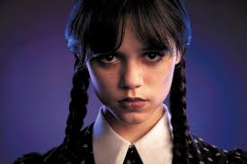 Jenna Ortega: Locos por Merlina by Revistas Grupo OPSA