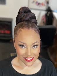 I don’t post as often as I should but I’m still working. My favorite part  of my job. Makeup 😍😍🌹#beauty #rose #mua #nc