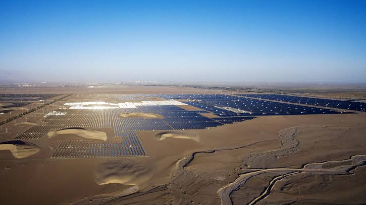 China Solar Additions Surge to Record in May Ahead of Deadline - Bloomberg