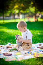 Finding fun things to do outside can be intimidating for parents sometimes, but it's always worth the effort. 50 Fun Things To Do Outside For Kids Must Have Mom