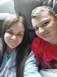 Rileycliftonyoullneverwalkalone (Rileys cancer journey)