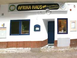Our hotel is an ideally located home away from home, located in the heart of ongwediva. 20 Jahre Afrika Haus In Moabit Qiez