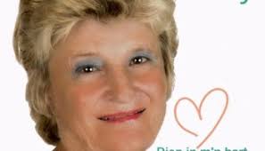 MOET JE ZIEN: Marina Wally covert live de Zangeres Zonder Naam en trekt  álle registers open om hoge noten van 'Mexico' te halen