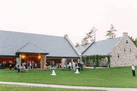 Barn Wedding Venues In Wisconsin Wisconsin Barn Wedding Wedding Venues Wisconsin Barn Wedding Venue Wedding Locations California