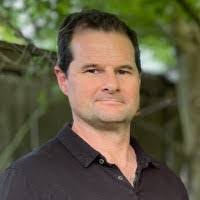 Jonah Hart's Instagram, Twitter & Facebook