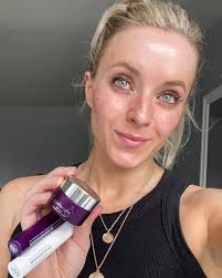 Alexis Michael (@youniquebyalexis) · Seattle, WA