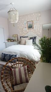 Need cool bedroom decor ideas for teens? 75 Beautiful Bedroom With Pink Walls Pictures Ideas December 2020 Houzz
