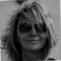 Colleen Perreault's Instagram, Twitter & Facebook