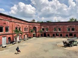 Dengan harga tiket murah meriah kamu bisa menikmati keindahan yang ditawarkan oleh pantai bopong. 50 Tempat Wisata Di Kebumen Hits Info Lokasi Jam Buka Tiket Masuk