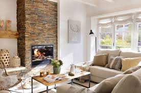 Il rivestimento moderno per un caminetto Un Inverno Da Sogno Idee Per Il Rivestimento Di Camini E Caminetti Marmi Strada