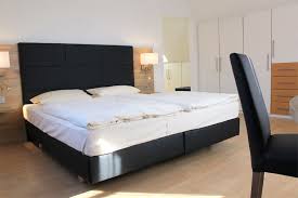 Klasse dass sie zu uns gekommen sind. Hotel In Altdorf Alte Nagelschmiede Hotel Und Restaurant