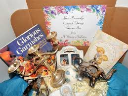 Home Decor Mystery Box Vintage Christmas Decor Xs Xl Curated Etsy In 2020 Treasure Boxes Subscription Boxes For Girls Vintage Christmas Decorations