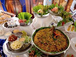 Rebus kaki ayam sampai empuk, taruk garam sket, jangan lupa buang kuku ayam tu ya. Penang Food For Thought Sunway Hotel