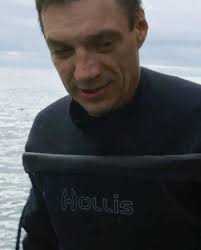 Chris Turtle's Instagram, Twitter & Facebook