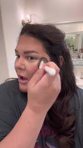 Nicole Weiman Makeup Transformation: Redness Cover-up with Blush