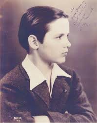 Discovering The Mauch Twins