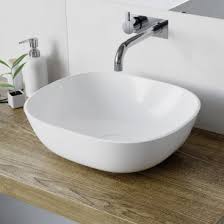 Elle se compose de lavabos de style moderne ou traditionnel de façon à s'harmoniser avec les meubles qui composent votre pièce d'eau. Vasque Salle De Bains Vasque A Poser Ou Encastrer Espace Aubade