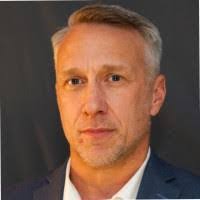 Jim Hansberry's Instagram, Twitter & Facebook