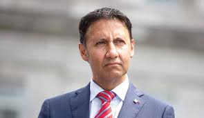 Tis the season for political renewal? Don't hold your breath