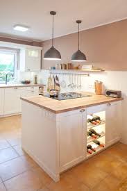 moderne landhauskueche weiss klassisch holz kueche kochinsel bora neff 055 haus kuchen landhauskuche moderne kuche