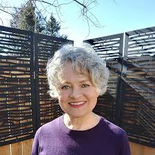 Amazon.com: Linda Strait: books, biography, latest update