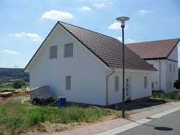 Schöne und professionell bearbeitete bilder gehören dabei genauso zum verkauf, wie besuche bei musterhäusern. Massa Community Bilder