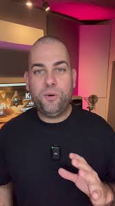 Jerry Wallis (@jerrywallis)