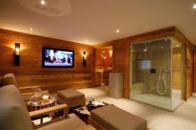 Gasteiger Bad Kitzbuhel Wellness Sauna Bano De Vapor Piscina Y Bad Bano De Gasteiger Kitzbuhel Piscina Sauna Vapo Dom Dizajn Doma Parilka