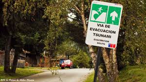 Oct 01, 2018 · tsunami safety. Tsunami Warning Signs Chile Small Travel Story The Day My Pants Got Heavy Steemit