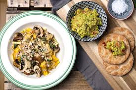 Veganes Polenta Scramble Mit Zucchini Rezept Polenta Vegane Gerichte Leckere Vegane Rezepte