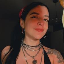 Rosa Zavala (@rrrosits)