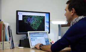 CCP-EM: Collaborative Computational Project for Electron Cryo-Microscopy