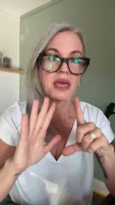 7 signs of insulin resistance, skin edition., Comment the word METABOLISM  below and I’ll send you my free guide to help you assess where your  metabolic health is at., #metabolichealth ...