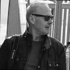 ⭐I've created Female Founder UK to meet other females building a foundation  in what they love.