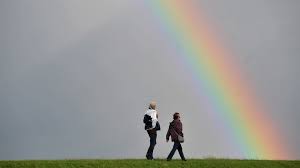 Hast du schon ein' regenbogen in in regenbogenfarben. Regenbogen Ohne Anfang Und Ende Br Kinder Eure Startseite