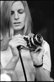 Linda McCartney photo exhibit shows nature, animals and life with a Beatle 