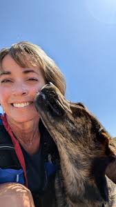 Fishermen help find lost dog