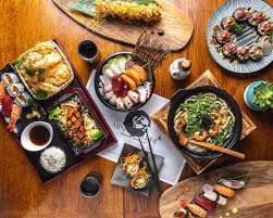 Order Minami Sushi Japanese Restaurant Delivery Online Toronto Menu Prices Uber Eats