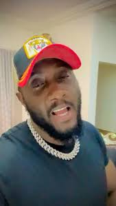 Weekly press conference …(Bank governor) Dr Ibrahim Stevens ..Mrs Jeneba  Kpaka Bangura ..Commissioner general( NRA) Mr Mohamed Massaquoi (NCRA)